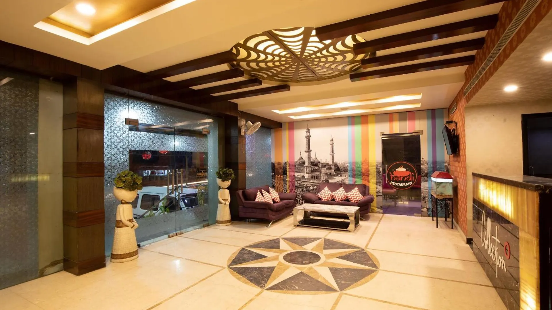 Hotel O Dg College Chelambra Ferokh 3*,  Ινδία